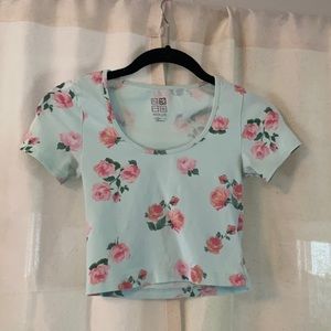 Nollie floral crop top
